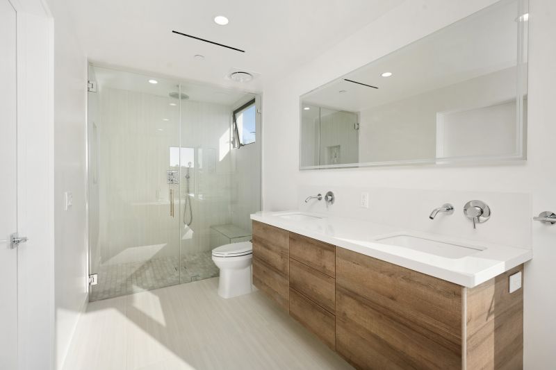Floating Vanity and Modern Fixtures